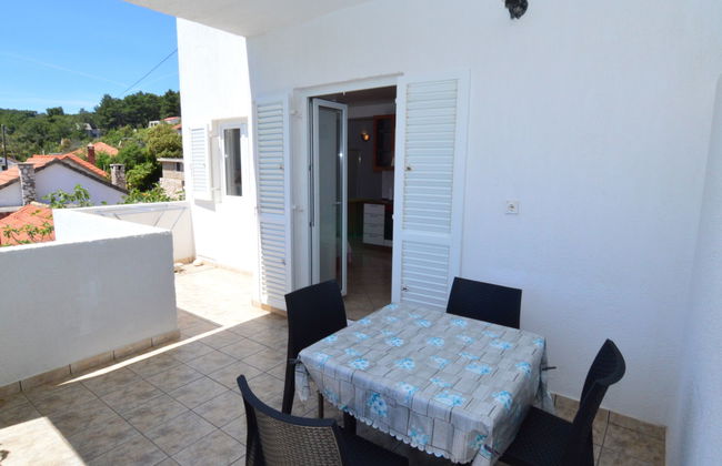 Apartment mit 2 Schlafzimmern in Stari Grad mit garten - Foto 8
