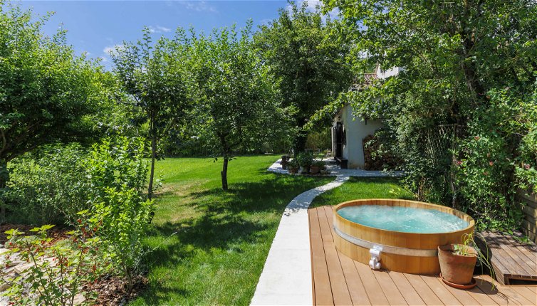 Photo 1 - Maison de 3 chambres à Buzet avec jardin et terrasse
