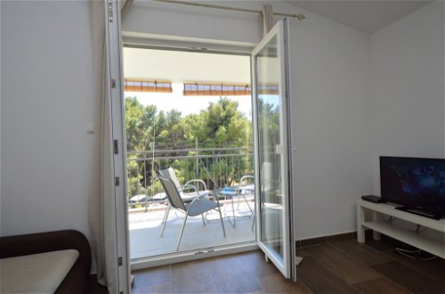 Photo 8 - 1 bedroom Apartment in Tribunj with terrace and sea view