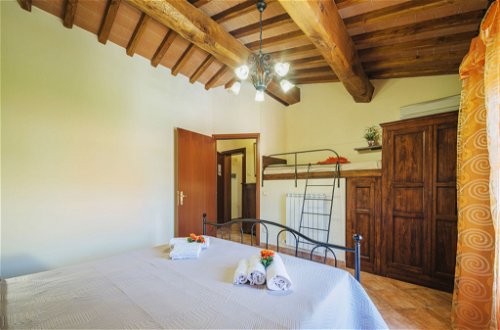 Photo 24 - 3 bedroom Apartment in Castelfranco di Sotto with swimming pool and garden