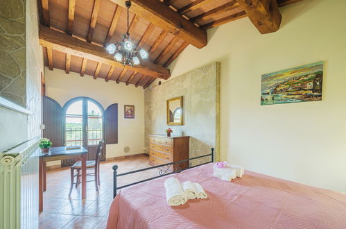 Photo 18 - 3 bedroom Apartment in Castelfranco di Sotto with swimming pool and garden