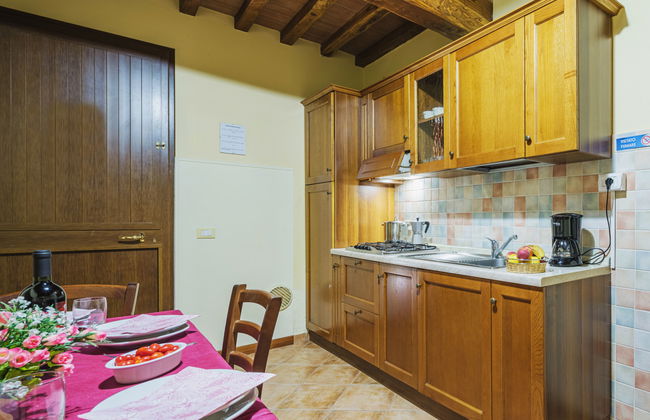 3 bedroom Apartment in Castelfranco di Sotto with swimming pool and garden - Photo 9