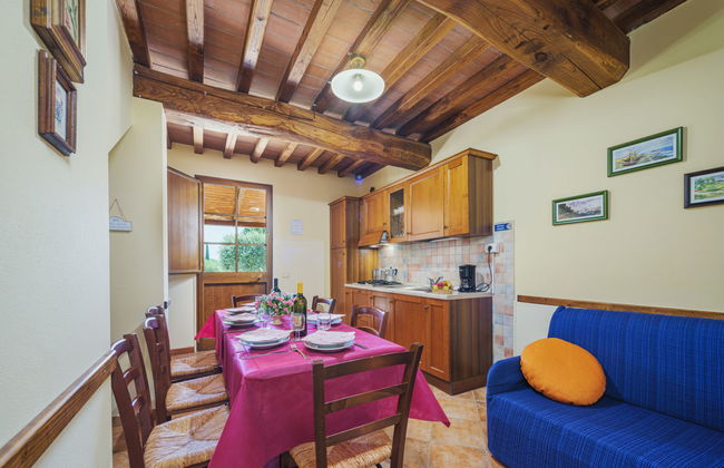3 bedroom Apartment in Castelfranco di Sotto with swimming pool and garden - Photo 7