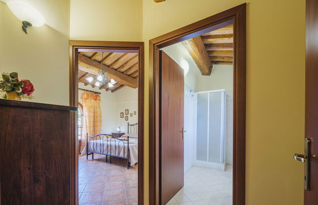 3 bedroom Apartment in Castelfranco di Sotto with swimming pool and garden - Photo 22