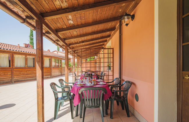 3 bedroom Apartment in Castelfranco di Sotto with swimming pool and garden - Photo 29