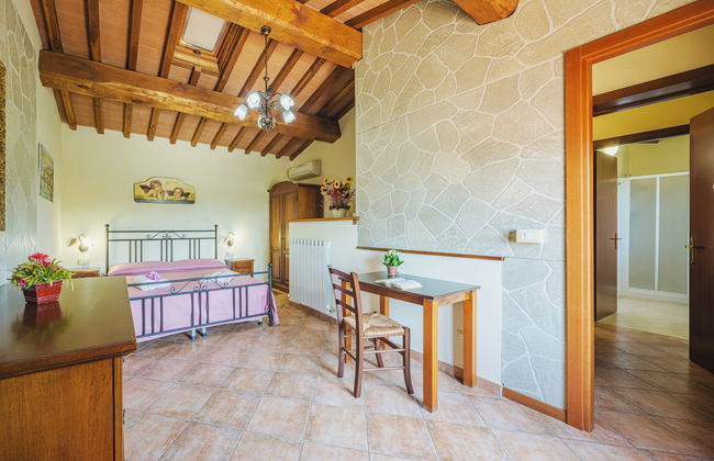 3 bedroom Apartment in Castelfranco di Sotto with swimming pool and garden - Photo 19
