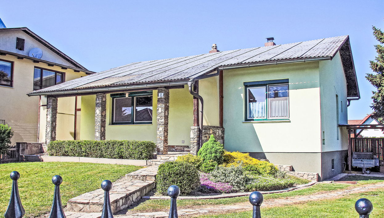 Maison de 2 chambres à Mannsdorf an der Donau avec jardin et terrasse - Photo 1