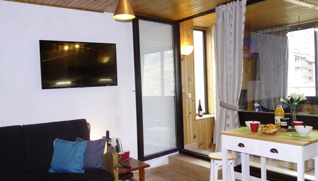 1 bedroom Apartment in Les Belleville with terrace - Photo 4