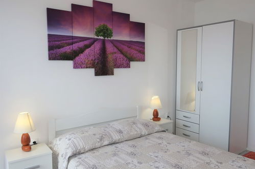 Foto 17 - Appartamento con 1 camera da letto a Blato con vista mare