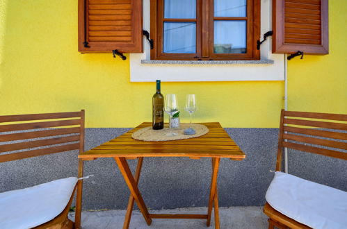 Foto 14 - Apartamento de 1 habitación en Senj con terraza y vistas al mar