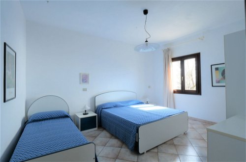 Foto 13 - Apartamento de 2 habitaciones en Capoliveri con jardín y vistas al mar