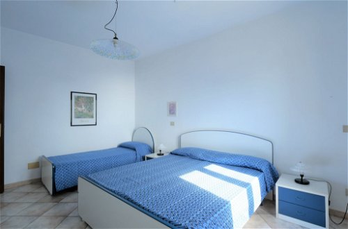 Foto 12 - Appartamento con 2 camere da letto a Capoliveri con giardino e vista mare