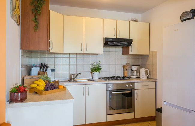 Apartamento de 3 quartos em Poreč com piscina e jardim - Foto 6