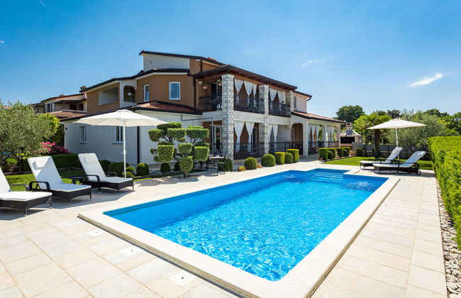 Apartamento de 3 quartos em Poreč com piscina e jardim - Foto 12