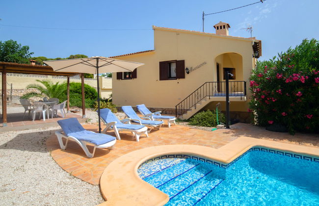 3 bedroom House in Benissa with private pool and garden - Photo 1
