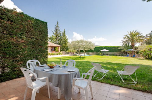 Foto 5 - Appartamento con 1 camera da letto a Sainte-Maxime con piscina e vista mare