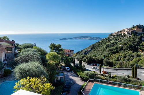 Photo 1 - Appartement de 3 chambres à Èze avec piscine et vues à la mer