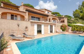 Foto 3 - Casa con 4 camere da letto a Sainte-Maxime con piscina privata e giardino