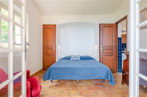 Foto 15 - Casa con 4 camere da letto a Sainte-Maxime con piscina privata e vista mare
