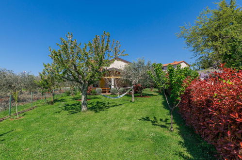 Photo 34 - 2 bedroom House in Umag with private pool and sea view