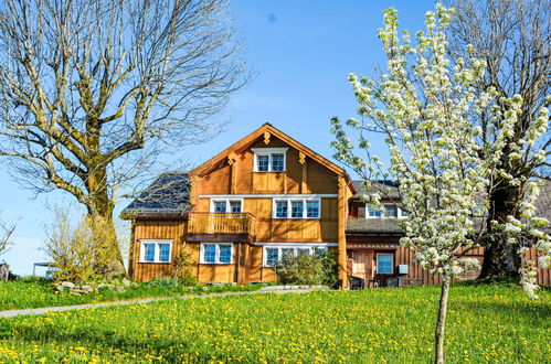 Photo 1 - Appartement de 2 chambres à Schlatt-Haslen avec jardin