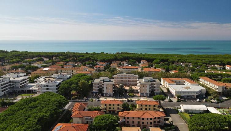 Photo 1 - Appartement de 2 chambres à Rosignano Marittimo avec vues à la mer