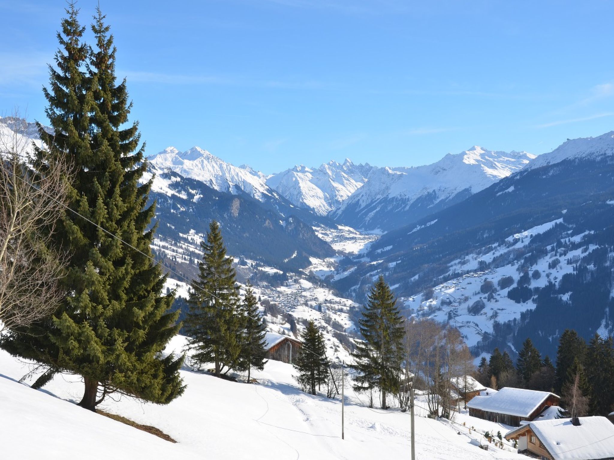 Foto 4 - Apartamento de 3 habitaciones en Luzein con sauna y vistas a la montaña