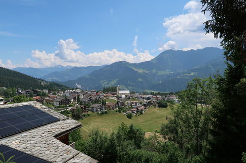 Foto 18 - Apartment mit 1 Schlafzimmer in Laax mit blick auf die berge