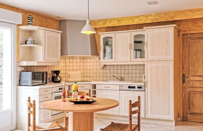 Casa de 4 quartos em La Turballe com jardim e terraço - Foto 5
