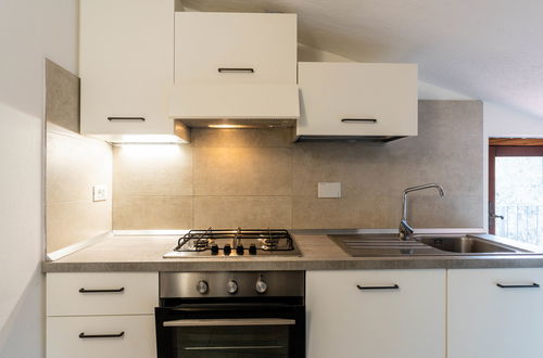 Foto 6 - Appartamento con 2 camere da letto a Diano Castello con piscina e giardino