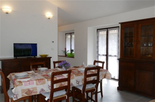 Foto 9 - Apartamento de 2 habitaciones en Diano Castello con piscina y vistas al mar