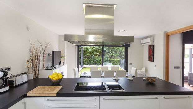 Casa de 5 quartos em Olot com piscina privada e jardim - Foto 5