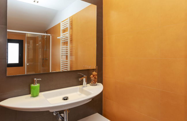 Casa de 5 quartos em Olot com piscina privada e jardim - Foto 21