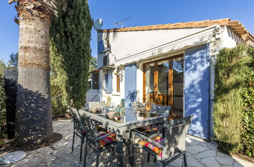 Photo 1 - Maison de 2 chambres à La Motte avec piscine et jardin