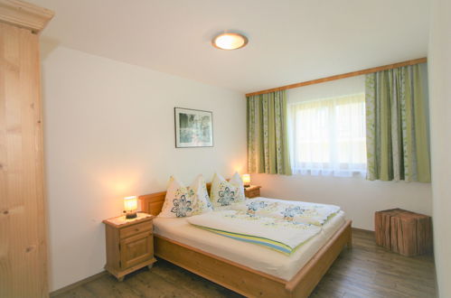 Foto 17 - Appartamento con 2 camere da letto a Fügen con vista sulle montagne