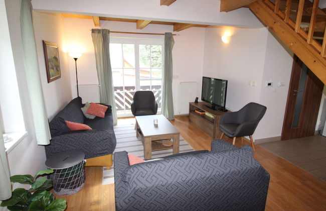 Casa de 3 quartos em Černý Důl com piscina e jardim - Foto 8