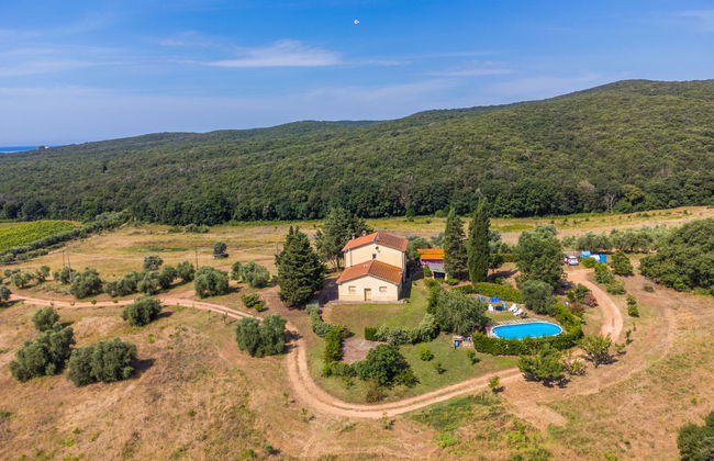 Apartamento de 2 quartos em Follonica com piscina e jardim - Foto 8