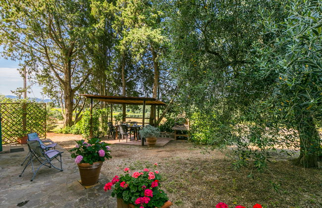 Apartamento de 2 quartos em Follonica com piscina e jardim - Foto 6