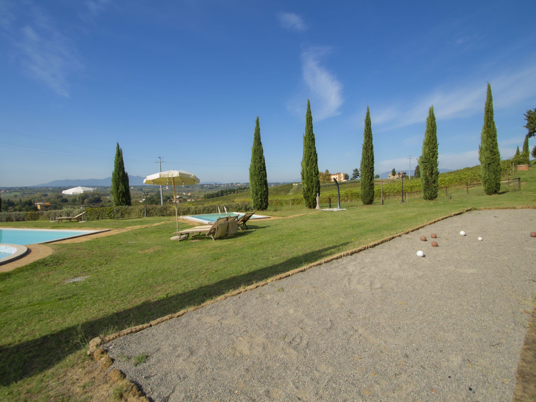 Photo 21 - 2 bedroom Apartment in Cerreto Guidi with swimming pool and garden
