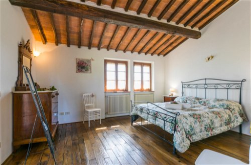 Foto 24 - Haus mit 2 Schlafzimmern in Casole d'Elsa mit privater pool und garten