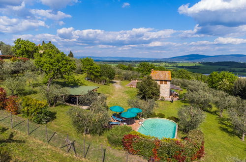 Foto 2 - Casa con 2 camere da letto a Casole d'Elsa con piscina privata e giardino