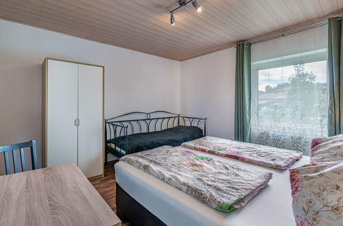 Foto 14 - Appartamento con 3 camere da letto a Velden am Wörther See con giardino e terrazza