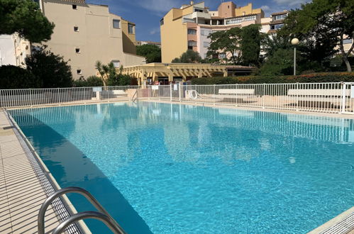 Foto 18 - Apartamento de 2 quartos em Agde com piscina e vistas do mar