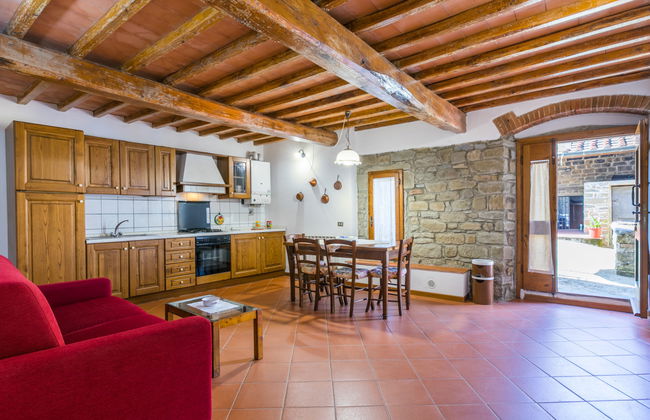 Apartamento de 2 quartos em Pelago com piscina e jardim - Foto 4
