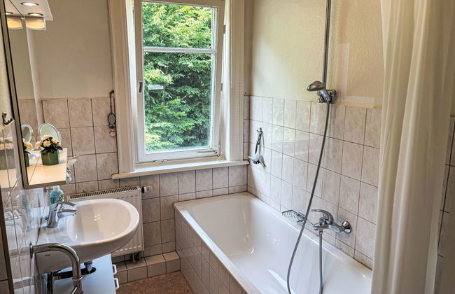 Apartamento de 2 quartos em Osterode am Harz com jardim e terraço - Foto 18