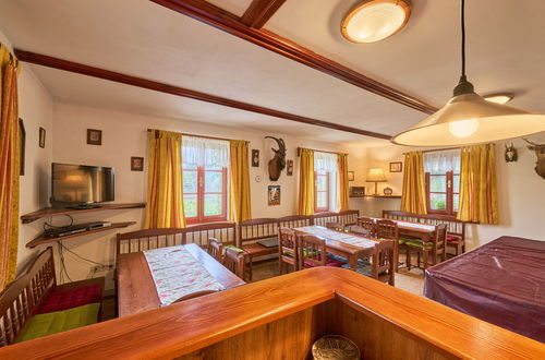 Foto 7 - Casa con 4 camere da letto a Úhlejov con piscina privata e giardino