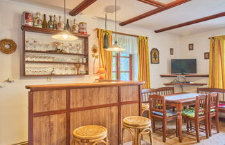Foto 2 - Casa con 4 camere da letto a Úhlejov con piscina privata e giardino