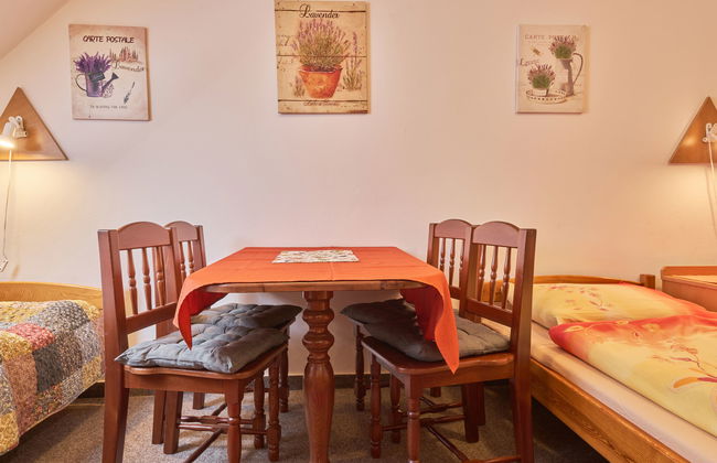 Casa de 4 quartos em Úhlejov com piscina privada e jardim - Foto 19