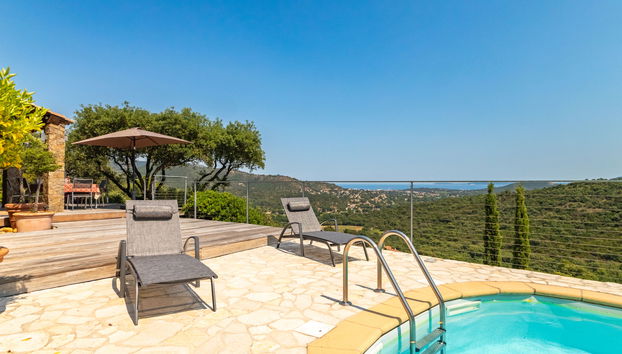Casa con 4 camere da letto a Bormes-les-Mimosas con piscina privata e giardino - Foto 3