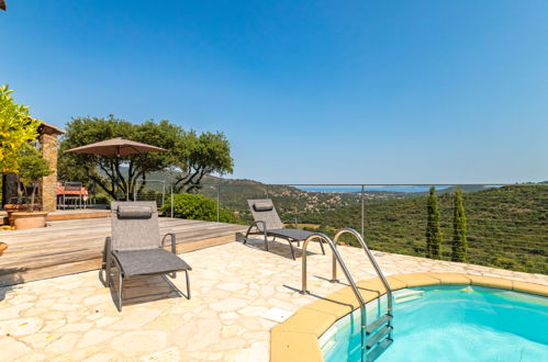 Photo 3 - Maison de 3 chambres à Bormes-les-Mimosas avec piscine privée et vues à la mer